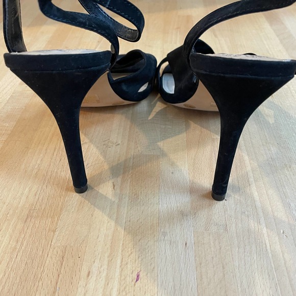 Vince Camuto "Jenika" Suede Ankle Strap 4" heels - Picture 7 of 11